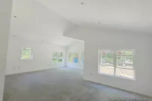 354 Highland Ave, Gardiner, ME 04345 - Photo 6
