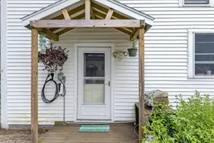 4 Green St, Brunswick, ME 04011 - Photo 4