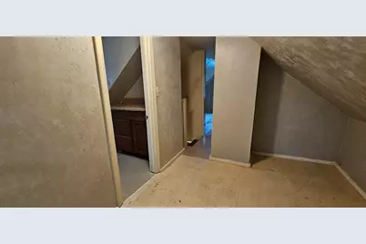 8 Carpenter Street, Presque Isle, ME 04769 - Photo 12