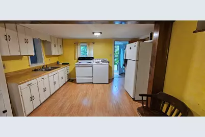 8 Carpenter Street, Presque Isle, ME 04769 - Photo 14