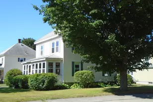 1 Hollingsworth St, Winslow, ME 04901 - Photo 30