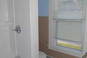1 Hollingsworth St, Winslow, ME 04901 - Photo 18