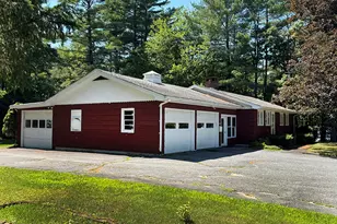 224 Eastern Ave, Augusta, ME 04330 - Photo 2