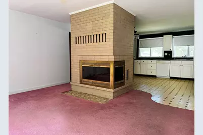 224 Eastern Avenue, Augusta, ME 04330 - Photo 8