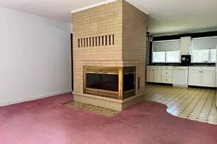 224 Eastern Ave, Augusta, ME 04330 - Photo 8