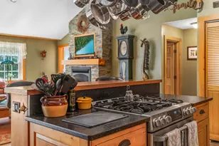 18 Wabenaki Dr, Northport, ME 04849 - Photo 10