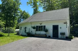 928 Main St, Wayne, ME 04284 - Photo 4