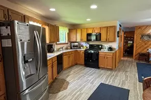 928 Main St, Wayne, ME 04284 - Photo 10