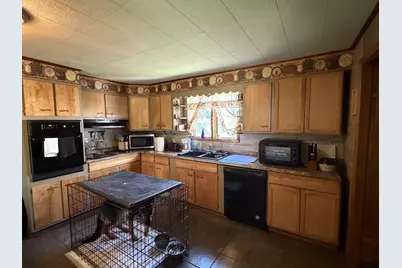 24 Smyrna Street, Houlton, ME 04730 - Photo 4