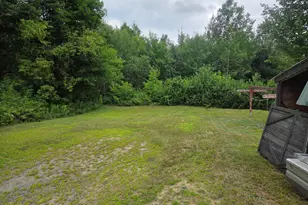 205 Bowdoin St, Millinocket, ME 04462 - Photo 20