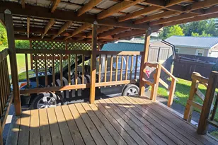 205 Bowdoin St, Millinocket, ME 04462 - Photo 18