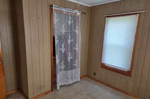205 Bowdoin St, Millinocket, ME 04462 - Photo 16