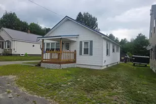 205 Bowdoin St, Millinocket, ME 04462 - Photo 2