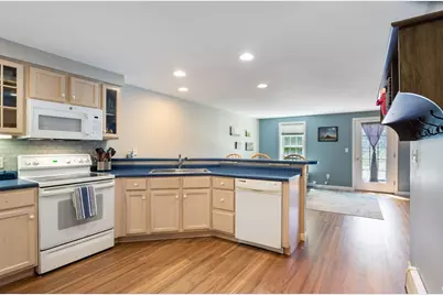 24 Elizabeth Road #24, South Berwick, ME 03908 - Photo 2