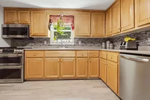 25 Delano Dr, Norway, ME 04268 - Photo 8