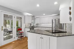 261 Cousins St, Yarmouth, ME 04096 - Photo 28