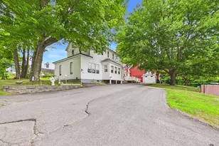 15 Railroad St, Wilton, ME 04294 - Photo 2