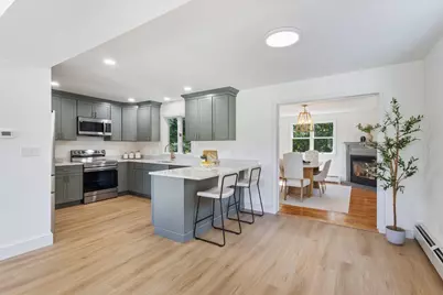 3 Pheasant Hill Road, Cape Elizabeth, ME 04107 - Photo 2