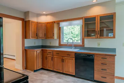 34 Belfort Street, Portland, ME 04103 - Photo 4