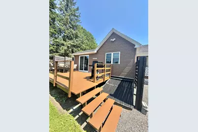 16 Church Avenue, Wallagrass, ME 04781 - Photo 18