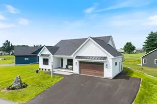 10 Magnolia Dr, Old Orchard Beach, ME 04064 - Photo 40