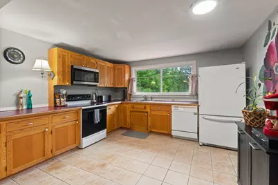 32 Grant Road, Freeport, ME 04032 - Photo 6
