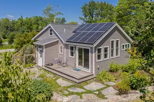 118 Rowe Ave, Portland, ME 04102 - Photo 4