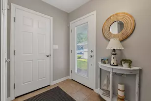 52 Dunelawn Dr, Ogunquit, ME 03907 - Photo 8