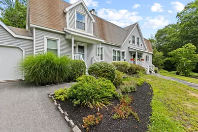 18 Ashley Lane #18, Portland, ME 04103 - Photo 2