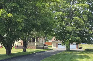 115 Washburn St, Caribou, ME 04736 - Photo 2