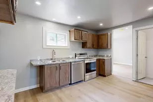 7 & 9 Orange St, Lewiston, ME 04240 - Photo 32