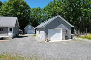 41 Sibley Rd, Burlington, ME 04417 - Photo 36