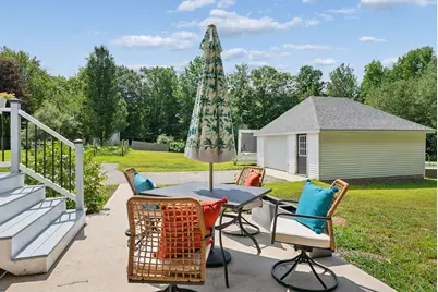 93 West Street, Gardiner, ME 04345 - Photo 2