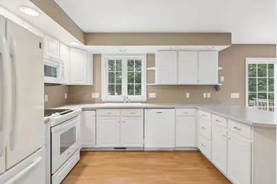 27 Hickory Drive, Brunswick, ME 04011 - Photo 14
