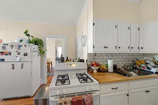 31 Crescent St, Biddeford, ME 04005 - Photo 18