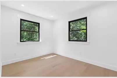 30 Mallett Drive, Topsham, ME 04086 - Photo 20