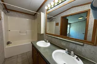 12 Short St, Skowhegan, ME 04976 - Photo 16