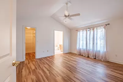 19 Mulberry Lane, Scarborough, ME 04074 - Photo 10