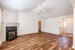19 Mulberry Ln, Scarborough, ME 04074 - Photo 8