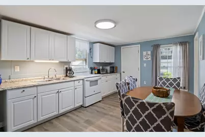18 Atlantic Avenue, Old Orchard Beach, ME 04064 - Photo 10