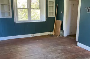 33 Pleasant St, Calais, ME 04619 - Photo 8