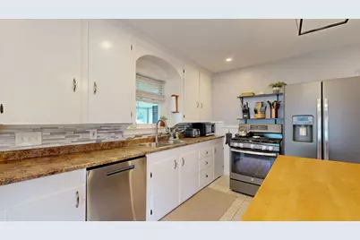 45 Garcelon Street, Lewiston, ME 04240 - Photo 12