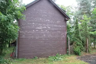 24 S Hillside St, Roxbury, ME 04275 - Photo 4