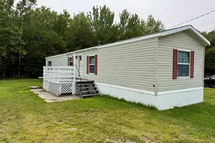 45 Church St, East Millinocket, ME 04430 - Photo 2