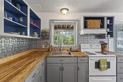 499 Howe Hill Road, Greenwood, ME 04255 - Photo 14