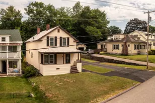 514 Pine St, Rumford, ME 04276 - Photo 2