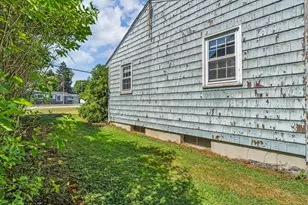 19 Spring St, Yarmouth, ME 04096 - Photo 44