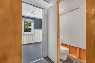 19 Spring St, Yarmouth, ME 04096 - Photo 32
