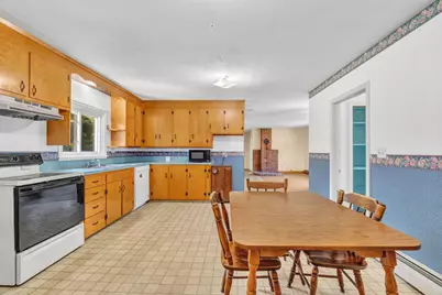 19 Spring Street, Yarmouth, ME 04096 - Photo 26