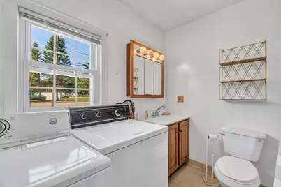 19 Spring Street, Yarmouth, ME 04096 - Photo 22